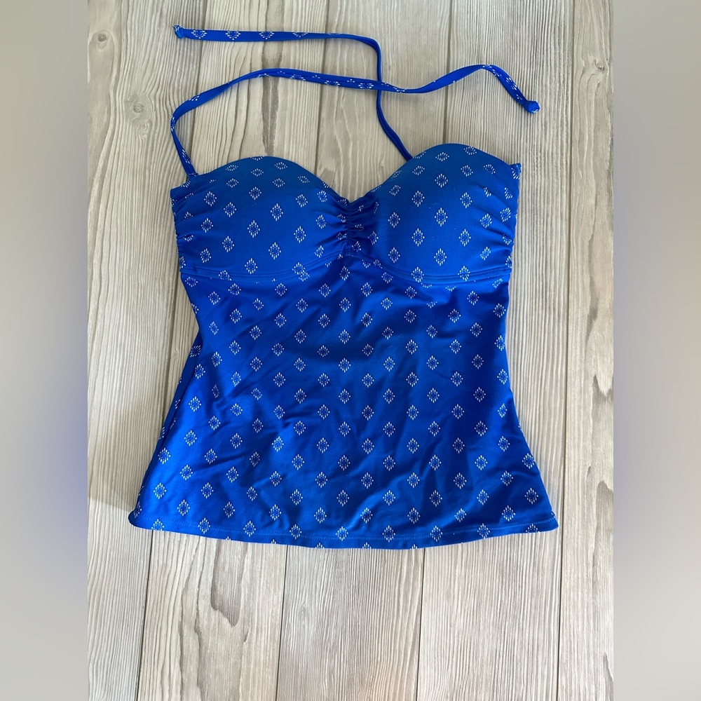 Old Navy swim suit top size XS